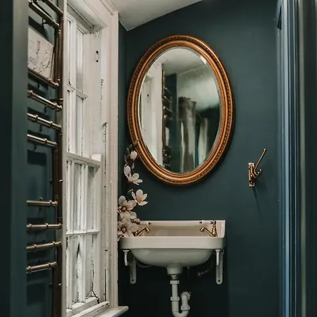 旅馆 Spoon And The Stars