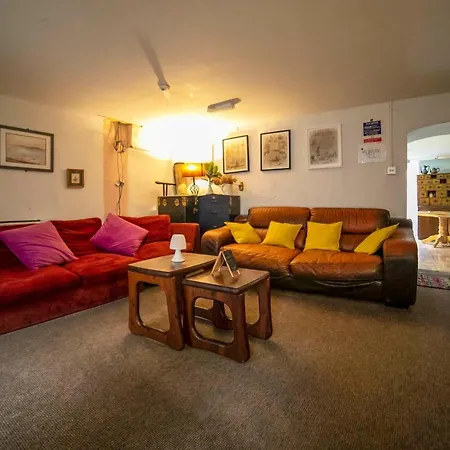 Spoon And The Stars Hostel Hostel