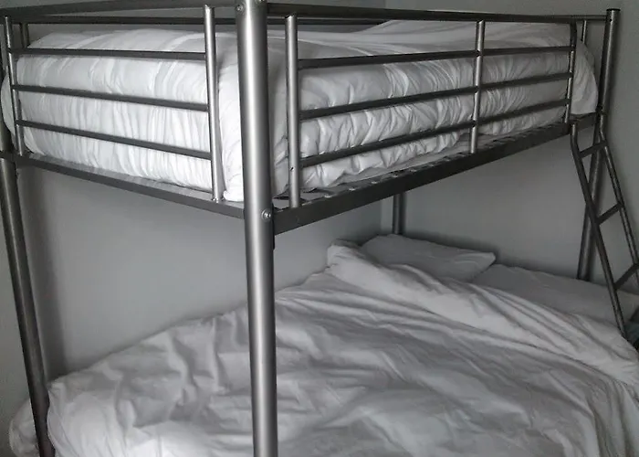 Spoon And The Stars Hostel